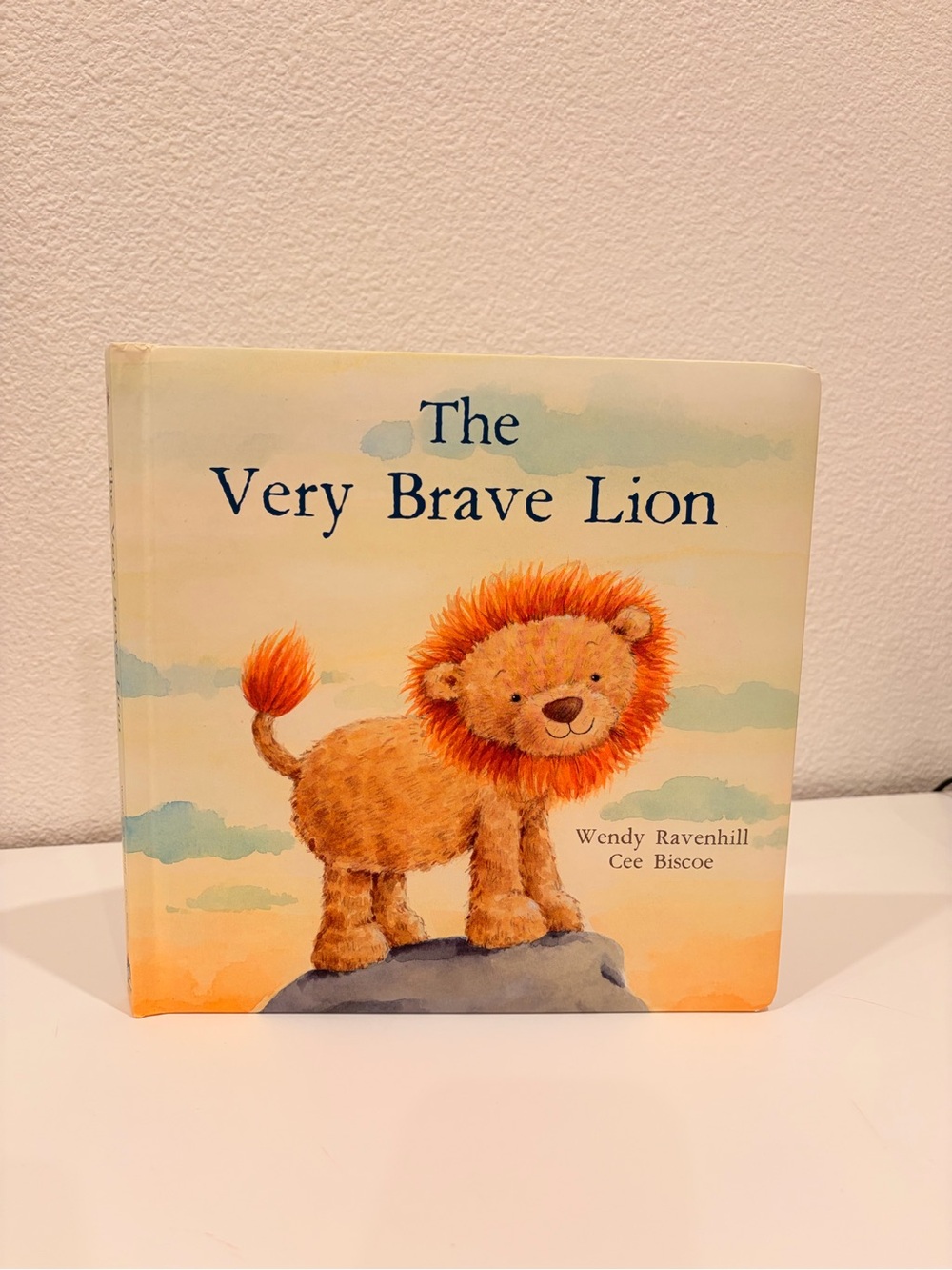 Jellycat The Very Brave Lion Book
